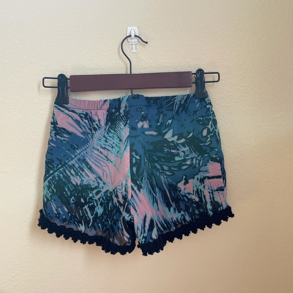 Shorts from a boutique - Picture 3 of 4